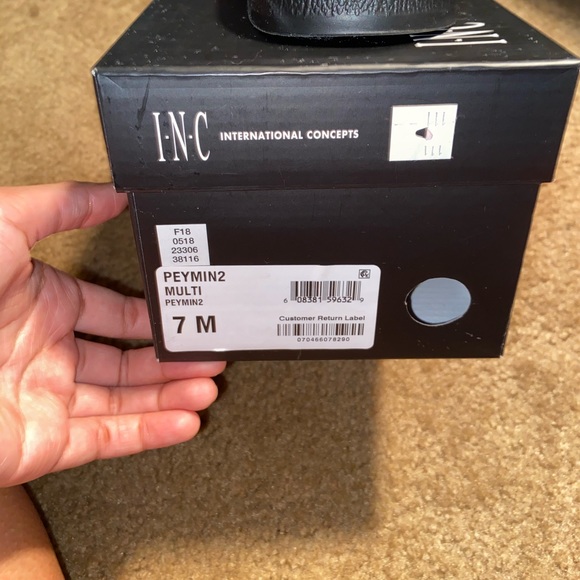 INC sparkly Macy’s slides - Picture 4 of 4